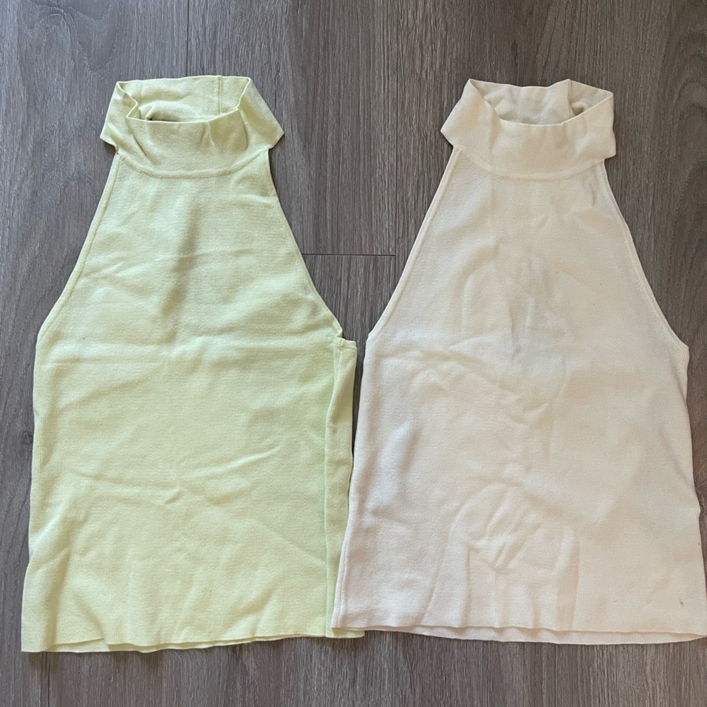 Forever 21 Cream Sleeveless Turtleneck set of 2, size S